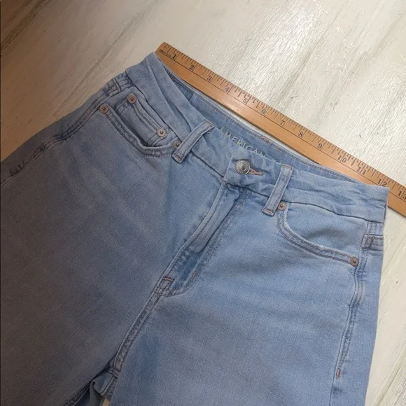 American Eagle Stretch Curvy Super High-Waisted Baggy Wide-Leg Jeans 0R - Picture 8 of 15